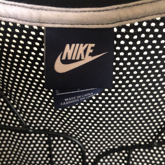 Nike tank - Picture 3 of 6